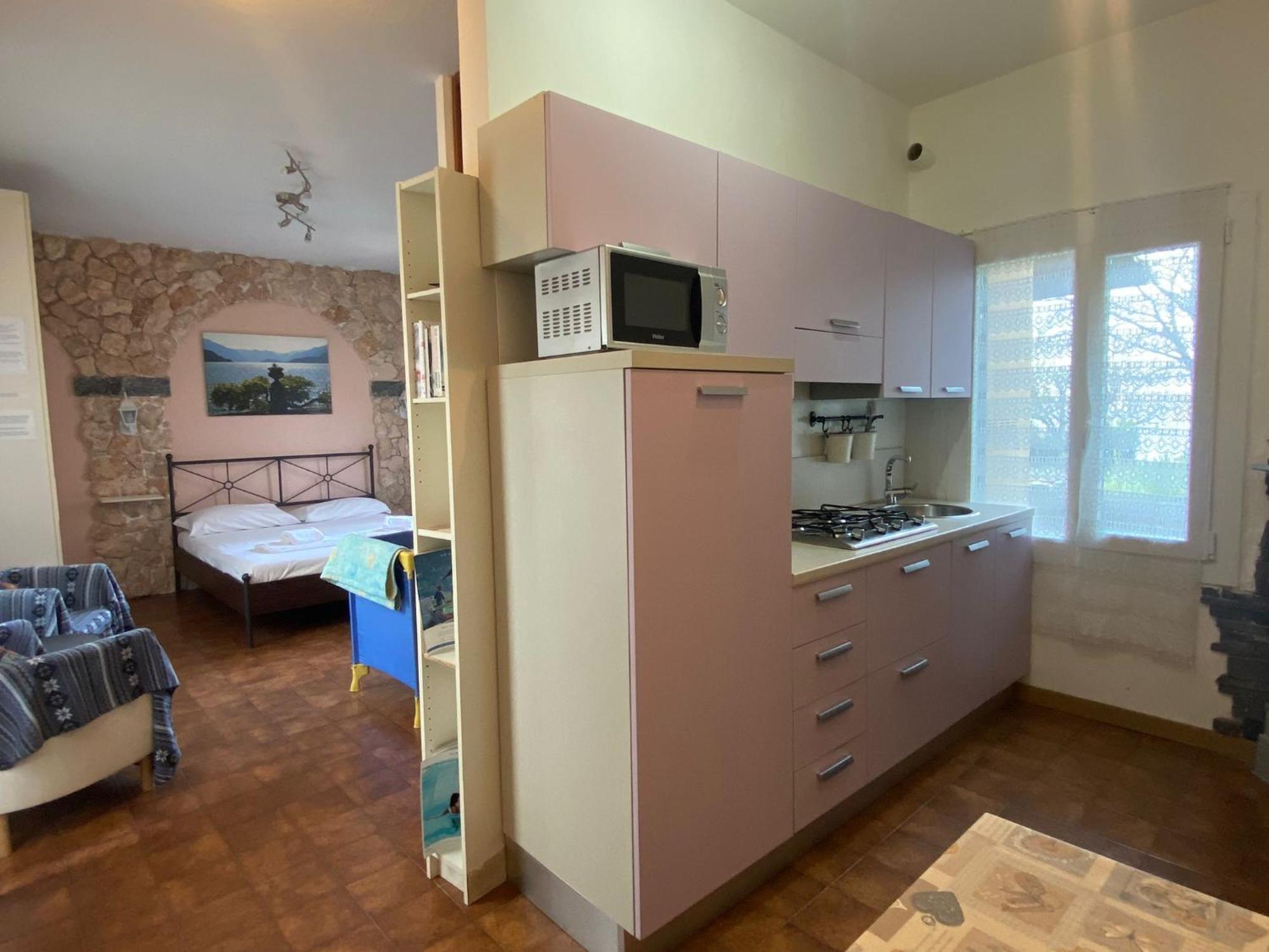 Villa The Lovers - Independent Little House With Garden à Argegno Extérieur photo