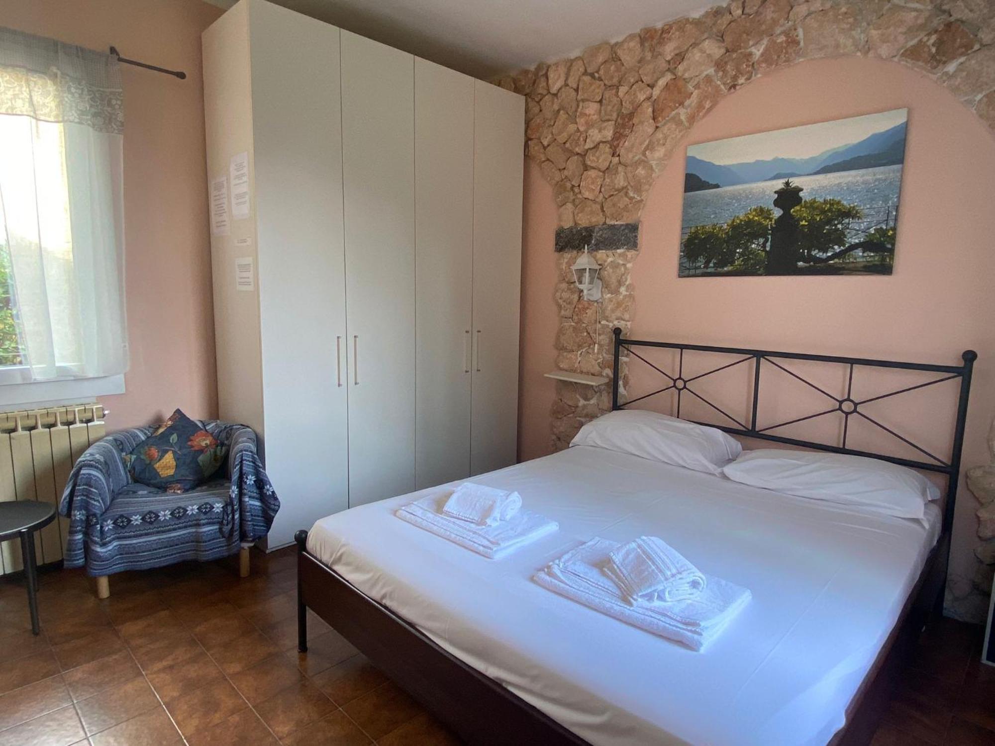 Villa The Lovers - Independent Little House With Garden à Argegno Extérieur photo