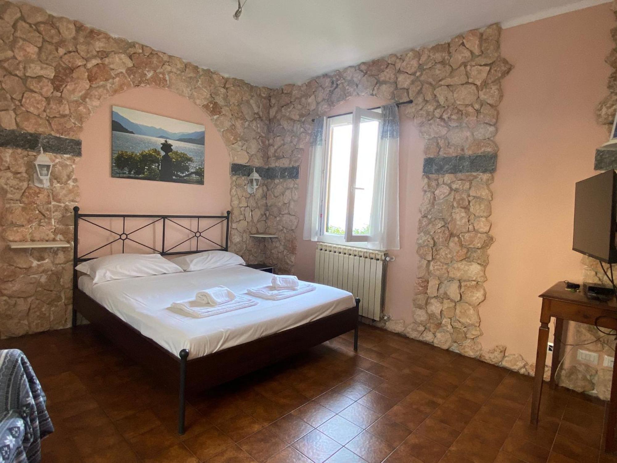 Villa The Lovers - Independent Little House With Garden à Argegno Extérieur photo